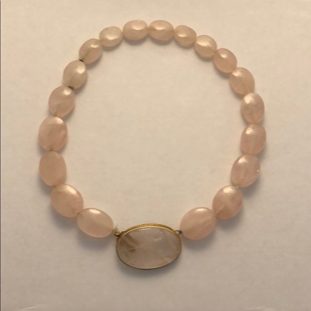 Rose quartz bead necklace with gold clasp